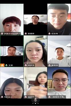 图形用户界面, 文本, 应用程序, 聊天或短信, Teams描述已自动生成