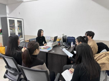 酒店教研室召开课程思政研讨会